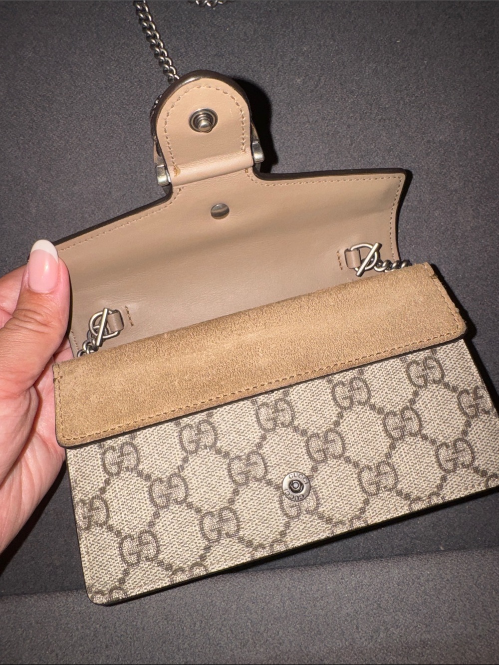 Gucci Beige/Brown GG Supreme Dionysus Small Chain Bag - Picture 4 of 5
